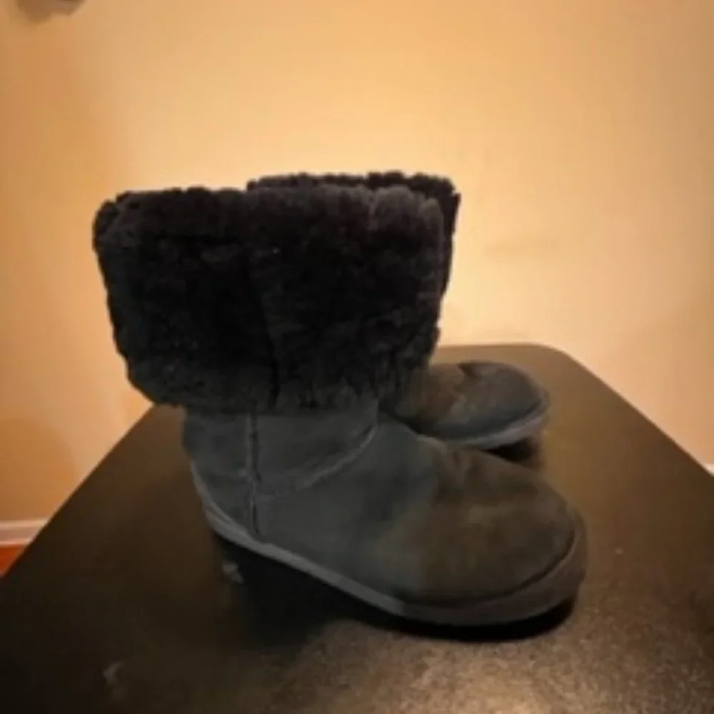 Ugg tall black boots size 11